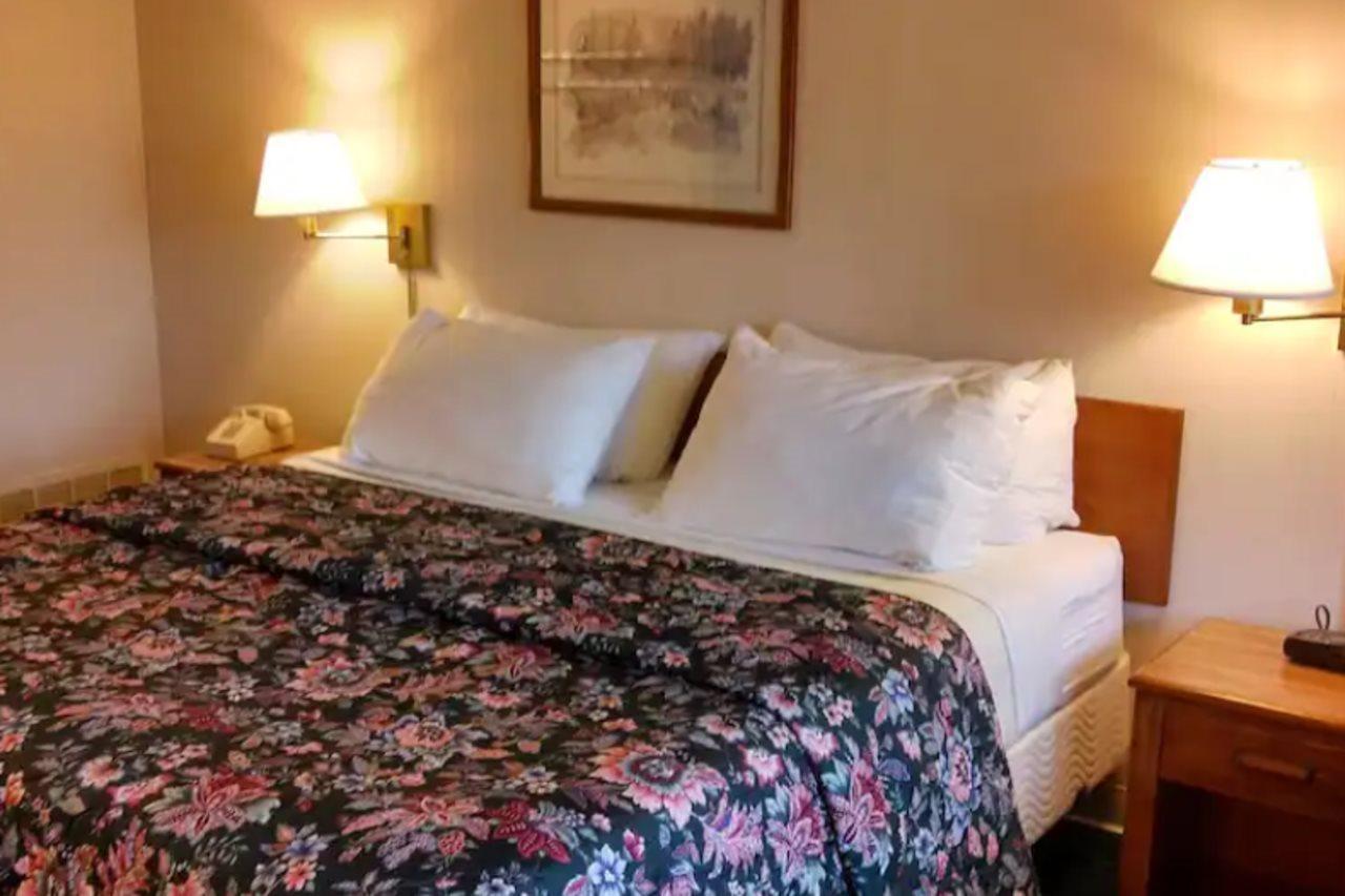 Americas Best Value Inn Marion Nc Εξωτερικό φωτογραφία